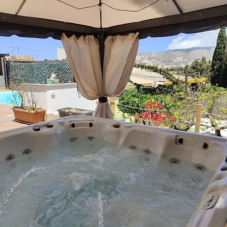 Casa Mendez * Buseto Palizzolo